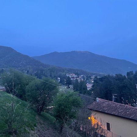 Laghi Di Como Appartamento Di Licinia E Mario Asso Exterior foto